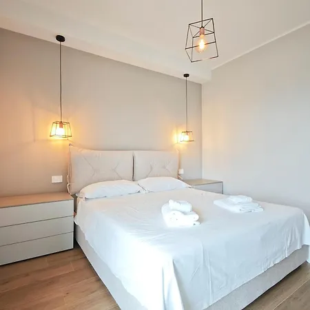 Apartament Elimo House *
