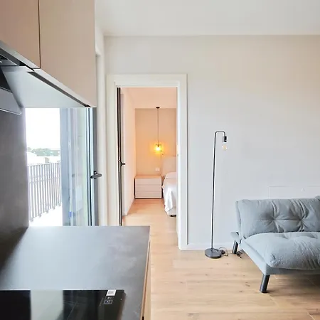 Apartament Elimo House *